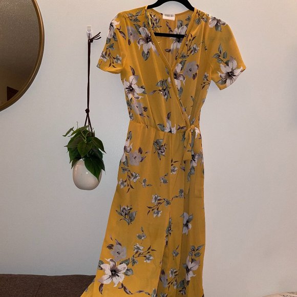 Yellow Floral Jumpsuit - Picture 1 of 2